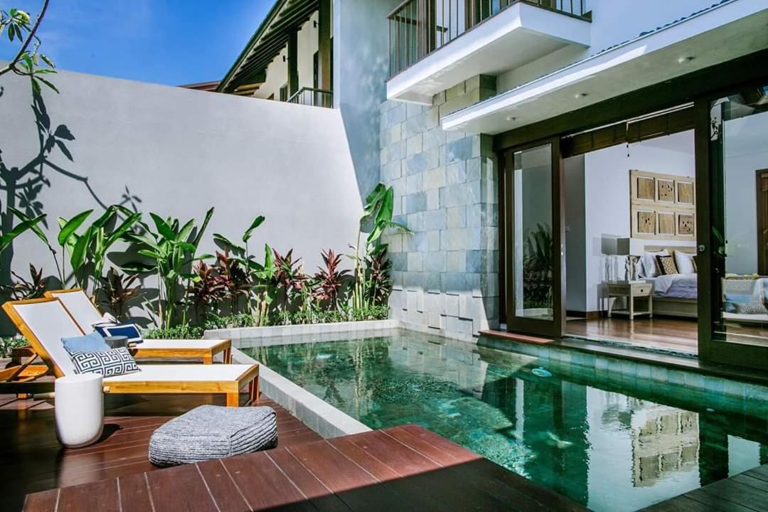 Tolgay Living Villas Seminyak Buitenkant foto