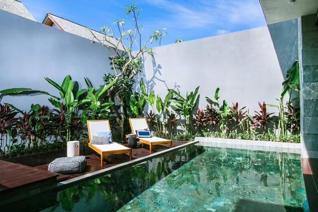 Tolgay Living Villas Seminyak Buitenkant foto